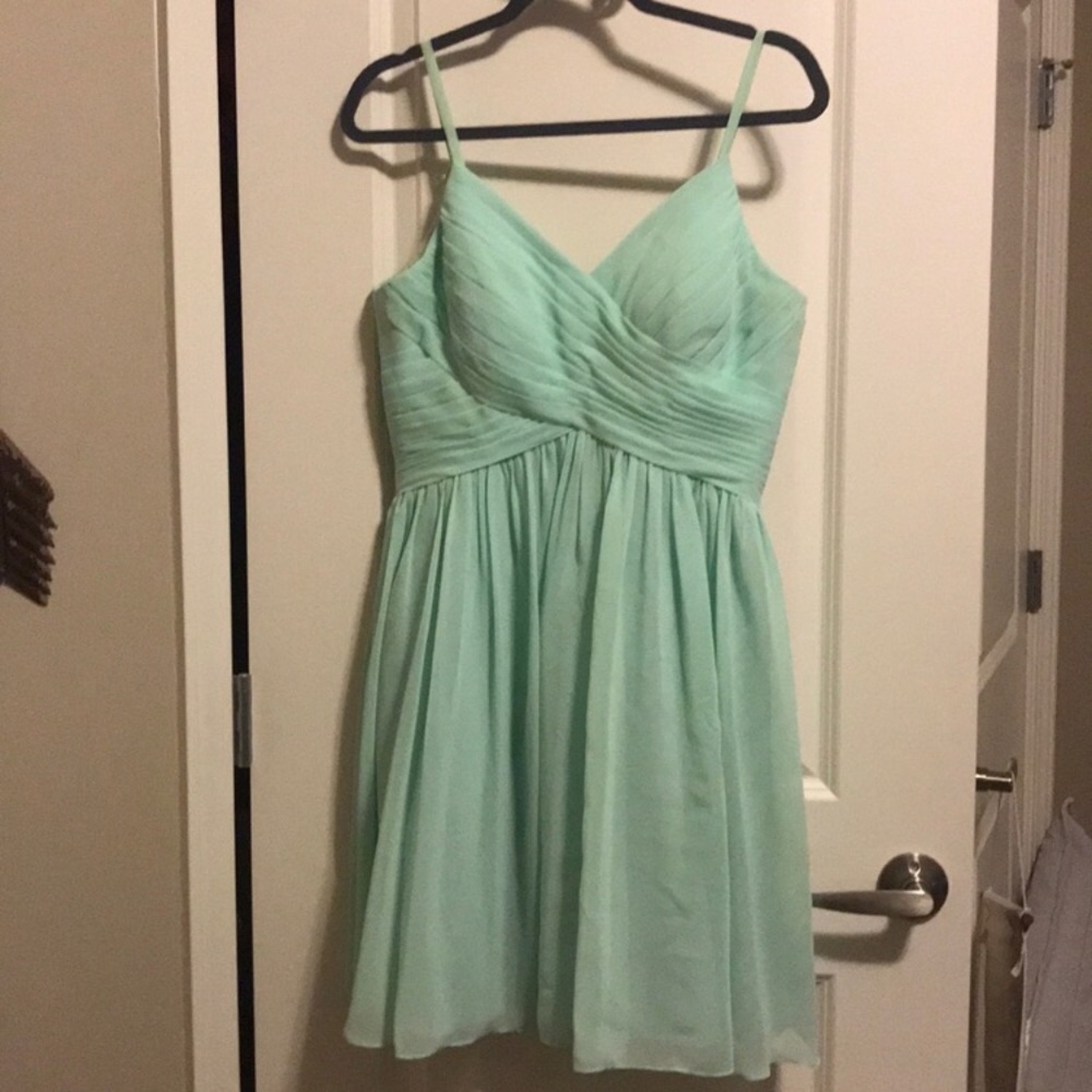 Mint colored knee-length semi-formal dress!